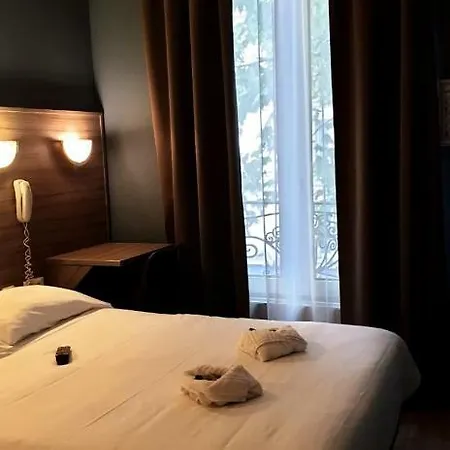 Hotel Panam-pere Lachaise-place Gambetta-hopital Tenon-republique Paříž