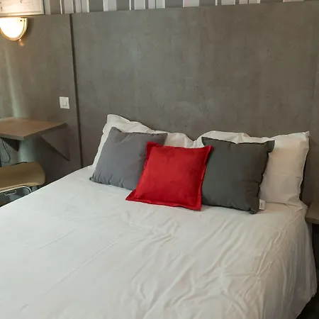 Gambetta- Panamhotel-pere Lachaise 3*