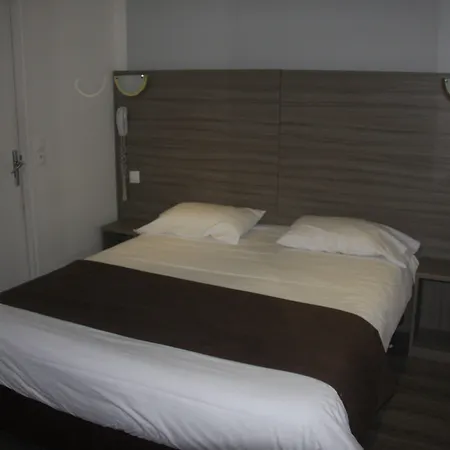 Gambetta- Panamhotel-pere Lachaise