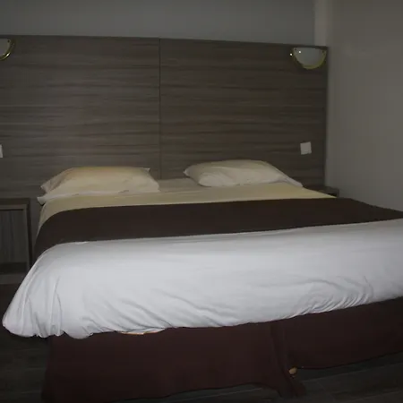 מלון Gambetta- Panamhotel-pere Lachaise