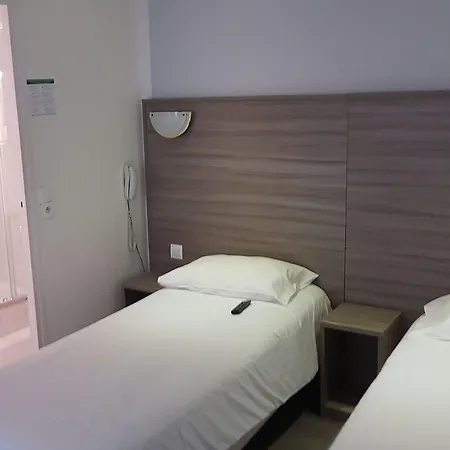 Gambetta- Panamhotel-pere Lachaise פריז