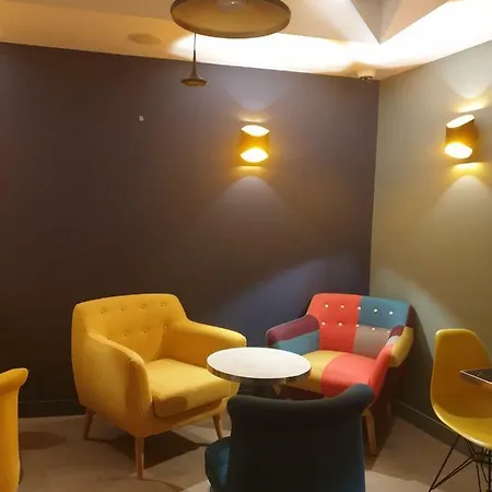 فندق Gambetta- Panamhotel-pere Lachaise باريس