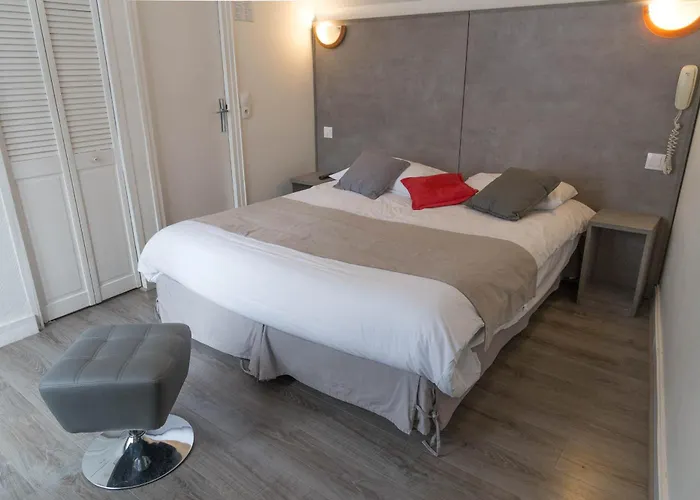 Panam-pere Lachaise-place Gambetta-hopital Tenon-republique