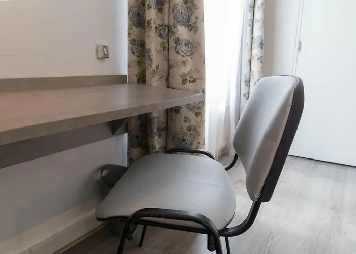 Panam-pere Lachaise-place Gambetta-hopital Tenon-republique パリ