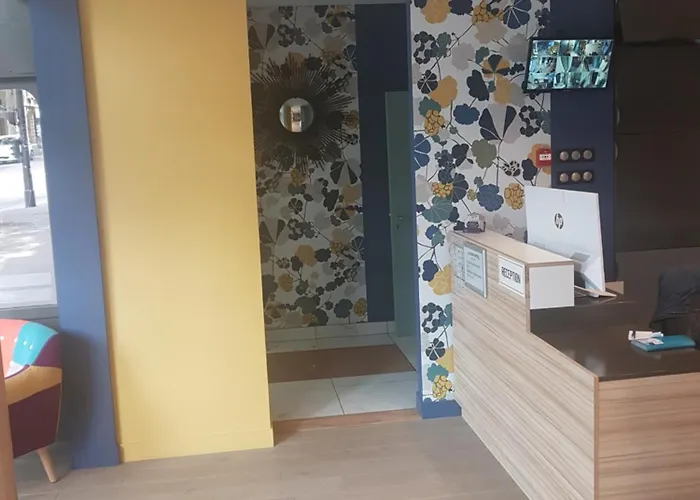 Panam-pere Lachaise-place Gambetta-hopital Tenon-republique 3* パリ