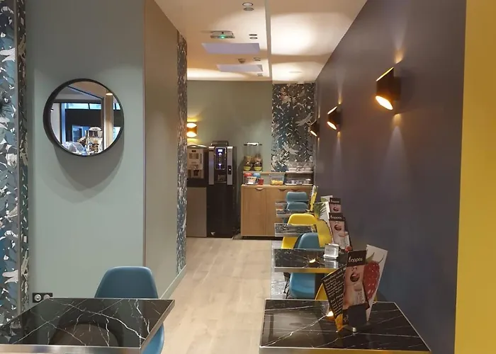 ホテル Panam-pere Lachaise-place Gambetta-hopital Tenon-republique 3*