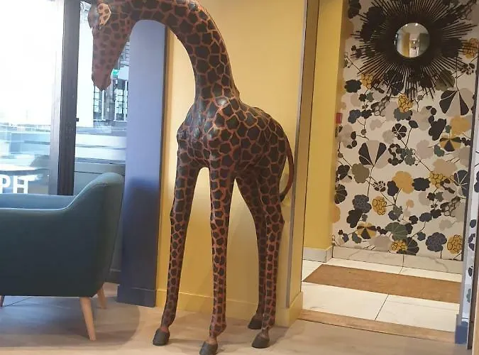 ホテル Panam-pere Lachaise-place Gambetta-hopital Tenon-republique 3*